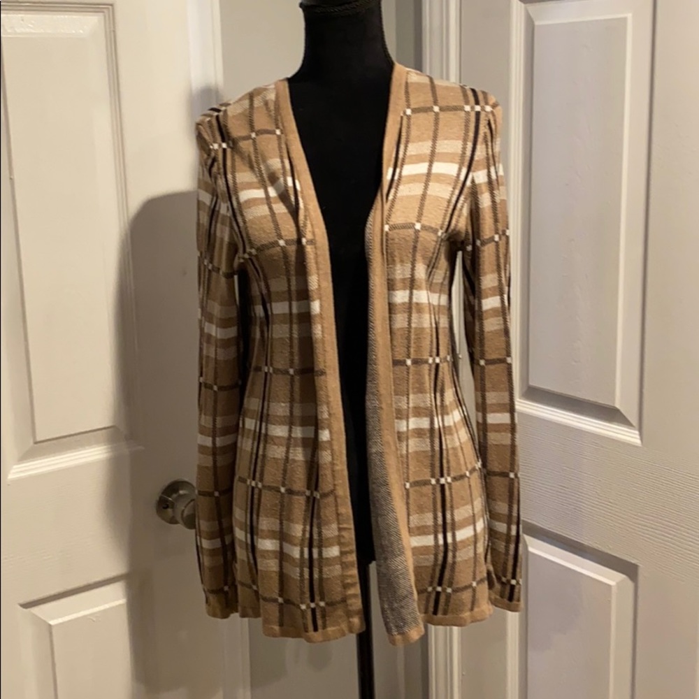 🍁Croft and Barrow Plaid Cardigan